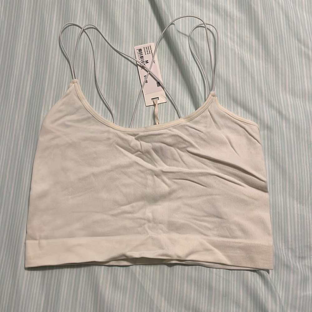 White seamless tank top